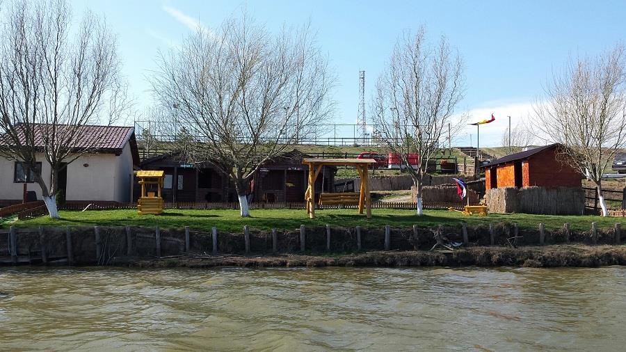 BALTA SULIMANU - MARTIE 2014 - sulimanu-pescuit-la-crap.jpg